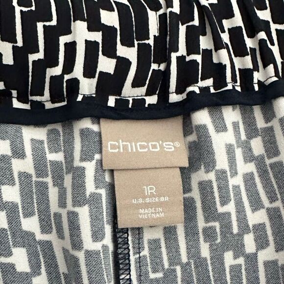Chico’s Geometric Brick-Print Wide-Leg Pants size 8 - Picture 3 of 7